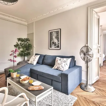Saint-lazare - Spacious Flat - 830 * פריז