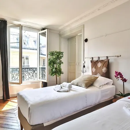 Saint-lazare - Spacious Flat - 830 * פריז