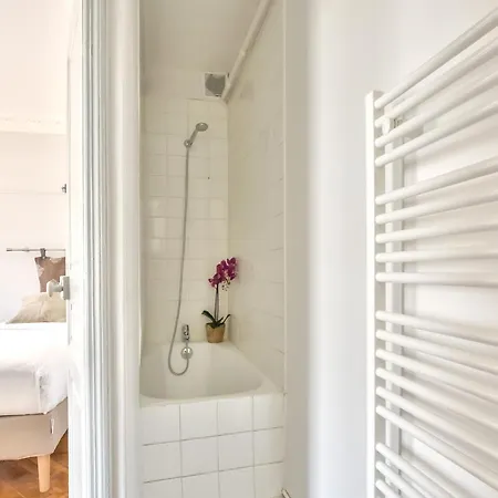 Saint-lazare - Spacious Flat - 830 פריז